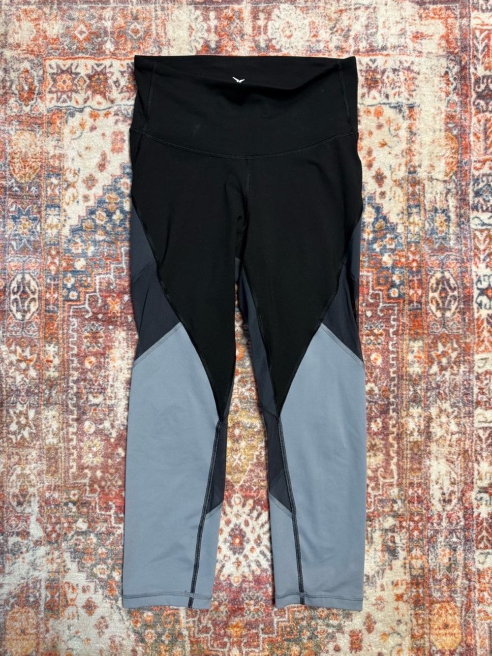 Old Navy Colorblock Crop Leggings Black Gray Medium Tall Mesh
